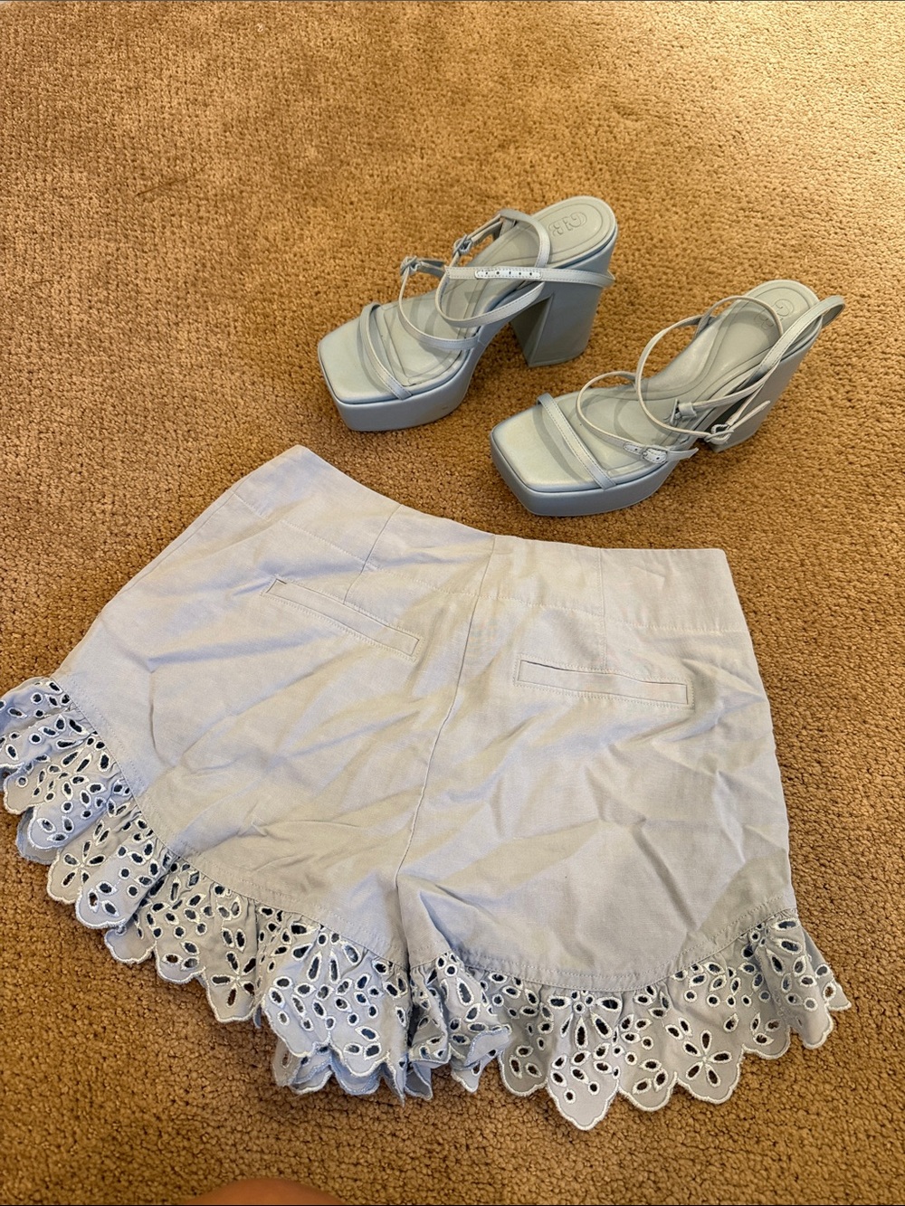 Gianni Bini Light Blue Eyelet Lace Hem Shorts